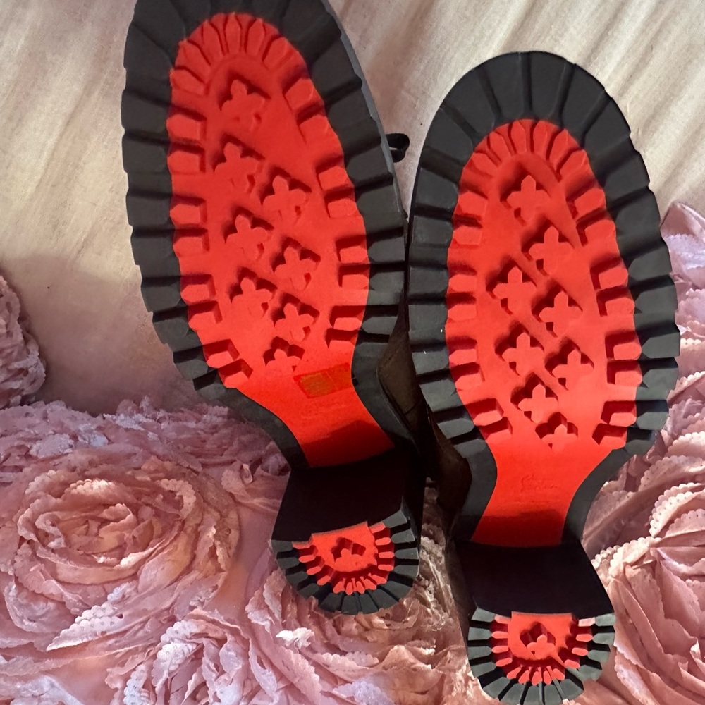 Christian Louboutin “En Hiver 70”Combat Boot, W/Double zippers, Authentic New